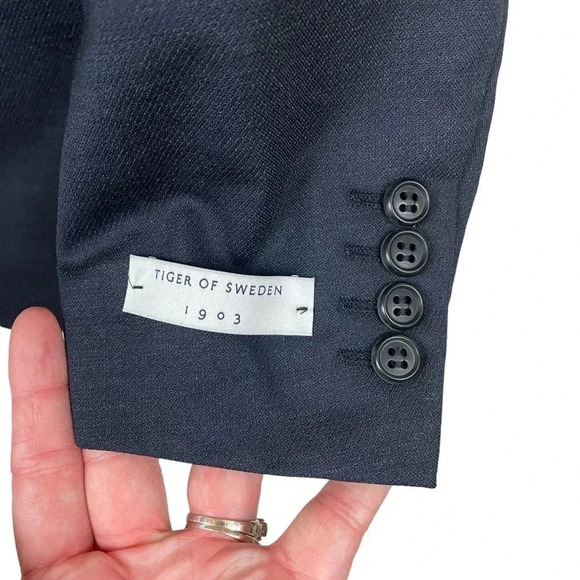 Tiger  of Sweden Harrie 4 Wool Blazer - Picture 3 of 13